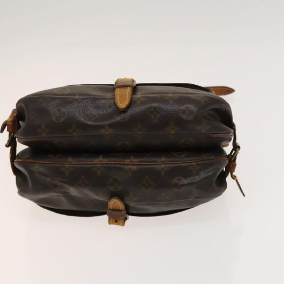 LOUIS VUITTON Monogram Saumur 30 Shoulder Bag M42256 - Picture 9 of 13